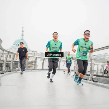 Runner Photo 8590802