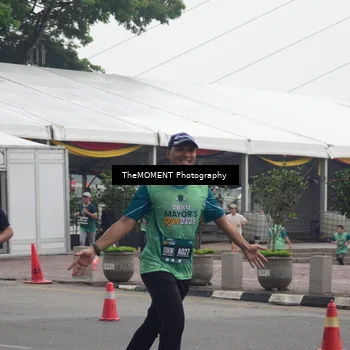 Runner Photo 8590806