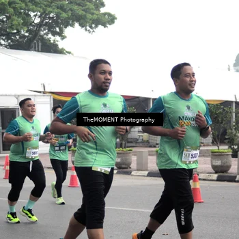 Runner Photo 8590817