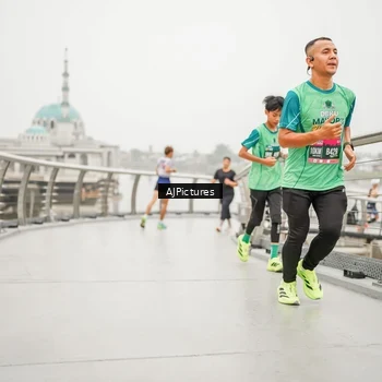 Runner Photo 8590820
