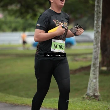 Runner Photo 8590853
