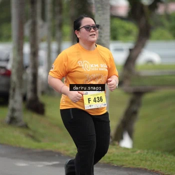 Runner Photo 8590859