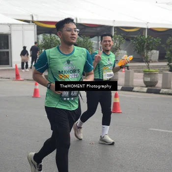 Runner Photo 8590891
