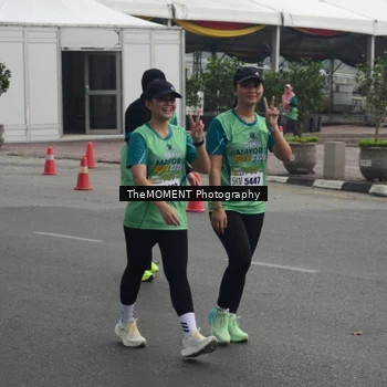 Runner Photo 8590899
