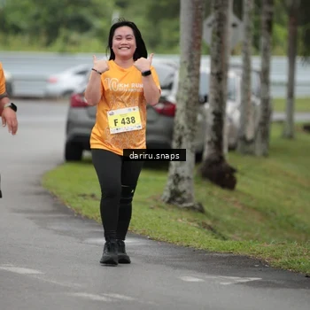 Runner Photo 8590900