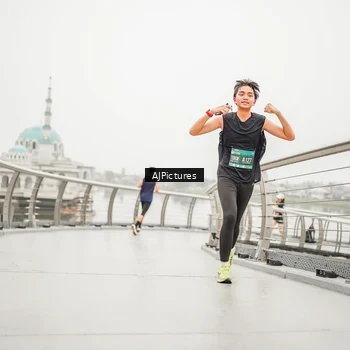 Runner Photo 8590904