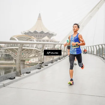 Runner Photo 8590942