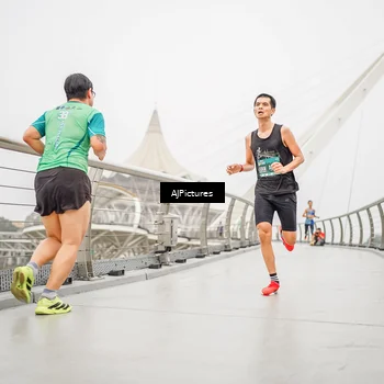 Runner Photo 8590957