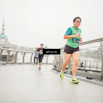 Runner Photo 8590975