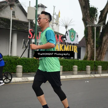 Runner Photo 8590998