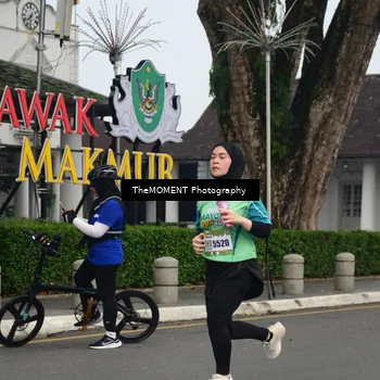 Runner Photo 8591003