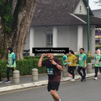 Runner Photo 8591045