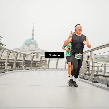 Runner Photo 8591069