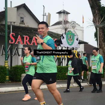 Runner Photo 8591100