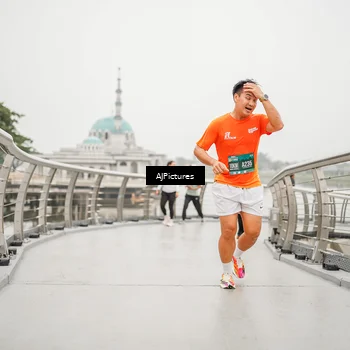 Runner Photo 8591126