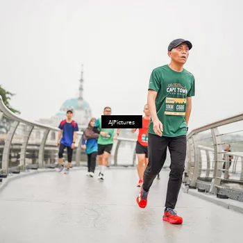Runner Photo 8591134