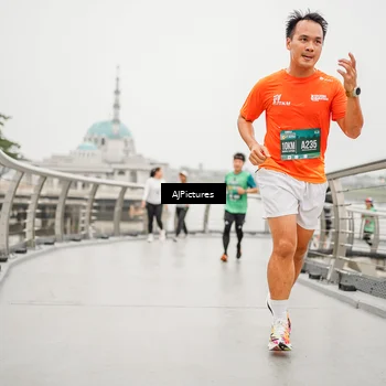 Runner Photo 8591152