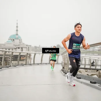 Runner Photo 8591164