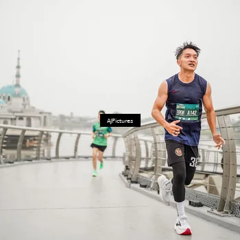 Runner Photo 8591178