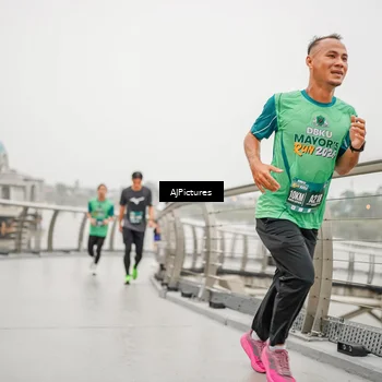 Runner Photo 8591211