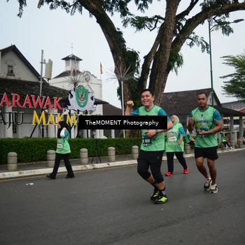 Runner Photo 8591235