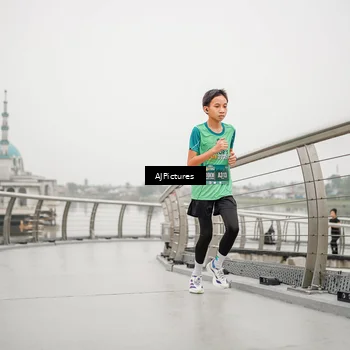 Runner Photo 8591309