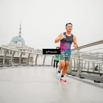 Runner Photo 8591314