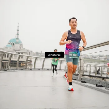 Runner Photo 8591323