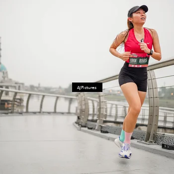 Runner Photo 8591328