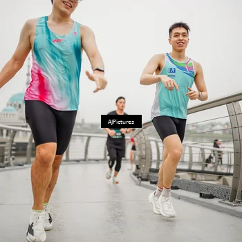 Runner Photo 8591335