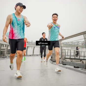 Runner Photo 8591340