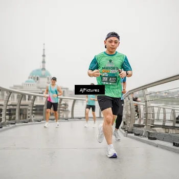 Runner Photo 8591355