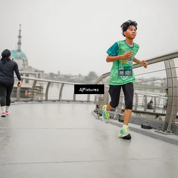 Runner Photo 8591359