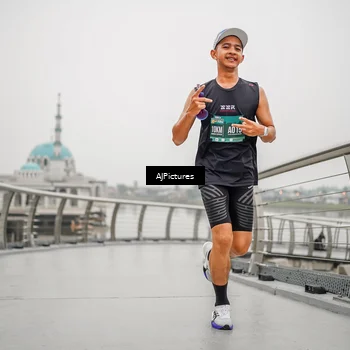 Runner Photo 8591416