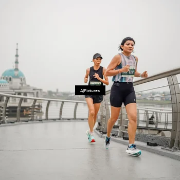 Runner Photo 8591448