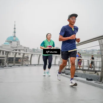 Runner Photo 8591450