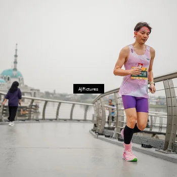 Runner Photo 8591476