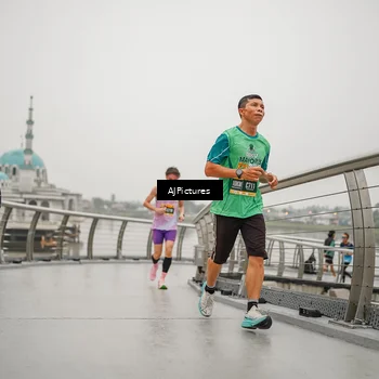 Runner Photo 8591487