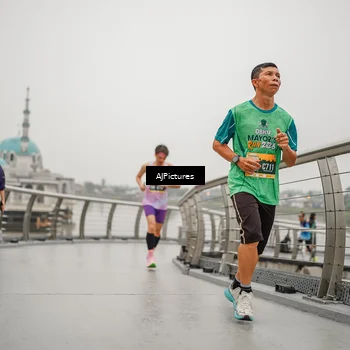 Runner Photo 8591489