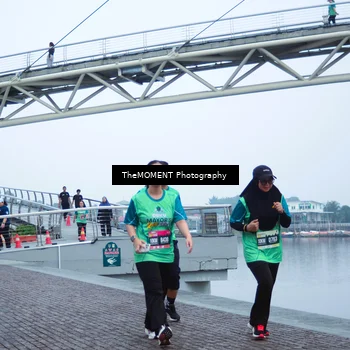 Runner Photo 8591844