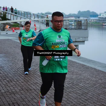 Runner Photo 8591868