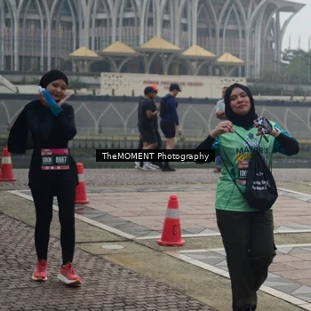 Runner Photo 8591930