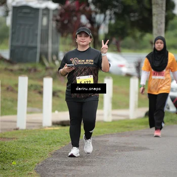 Runner Photo 8592472