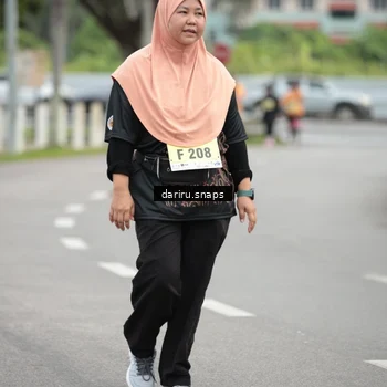 Runner Photo 8592600