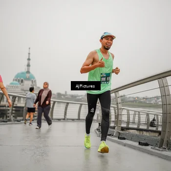 Runner Photo 8594143