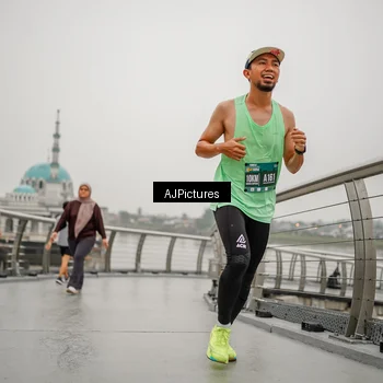 Runner Photo 8594144