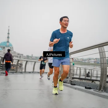 Runner Photo 8594149