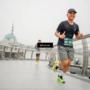 Runner Photo 8594163