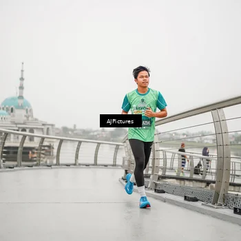 Runner Photo 8594165