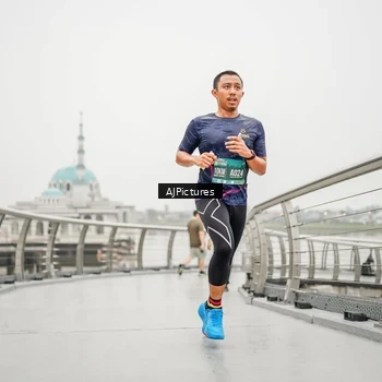 Runner Photo 8594183
